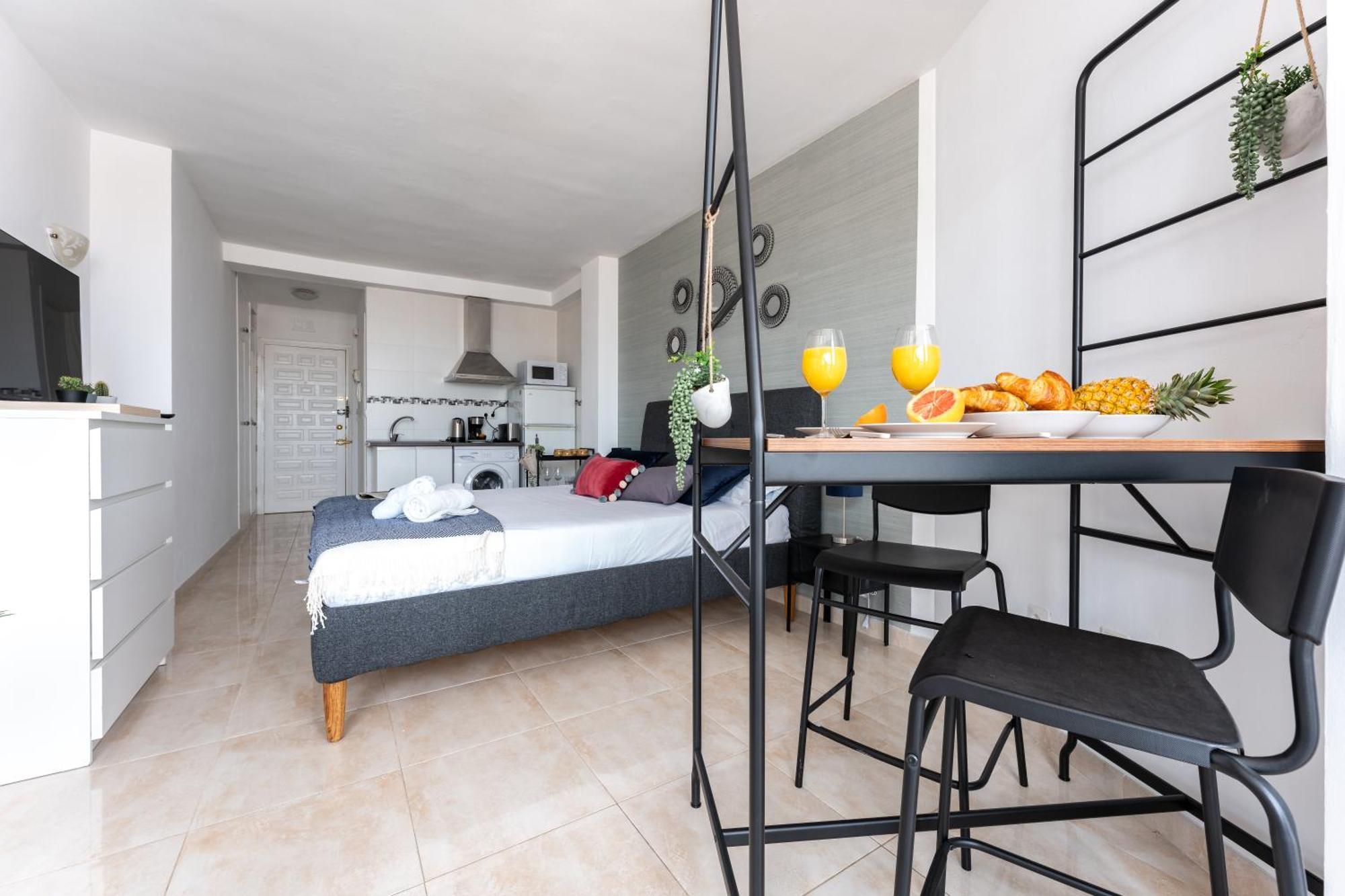 Ct 301 - Faro'S Fuengirola Centro Studio Exterior photo